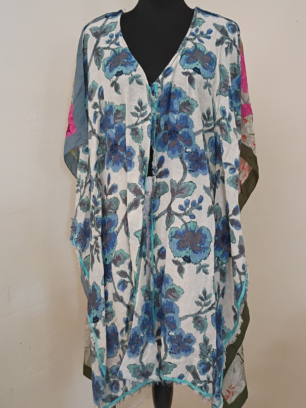 Aratta Blue Floral Silk Duster with Teal Trim Front And Pink Rose Back